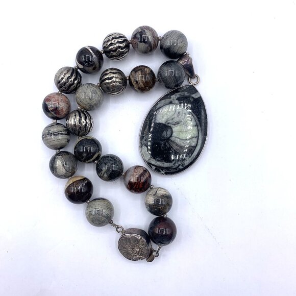 Charles Albert Vintage Orthoceras Fossil Pendant Black & Gray 925 Silver Beaded - Picture 5 of 8